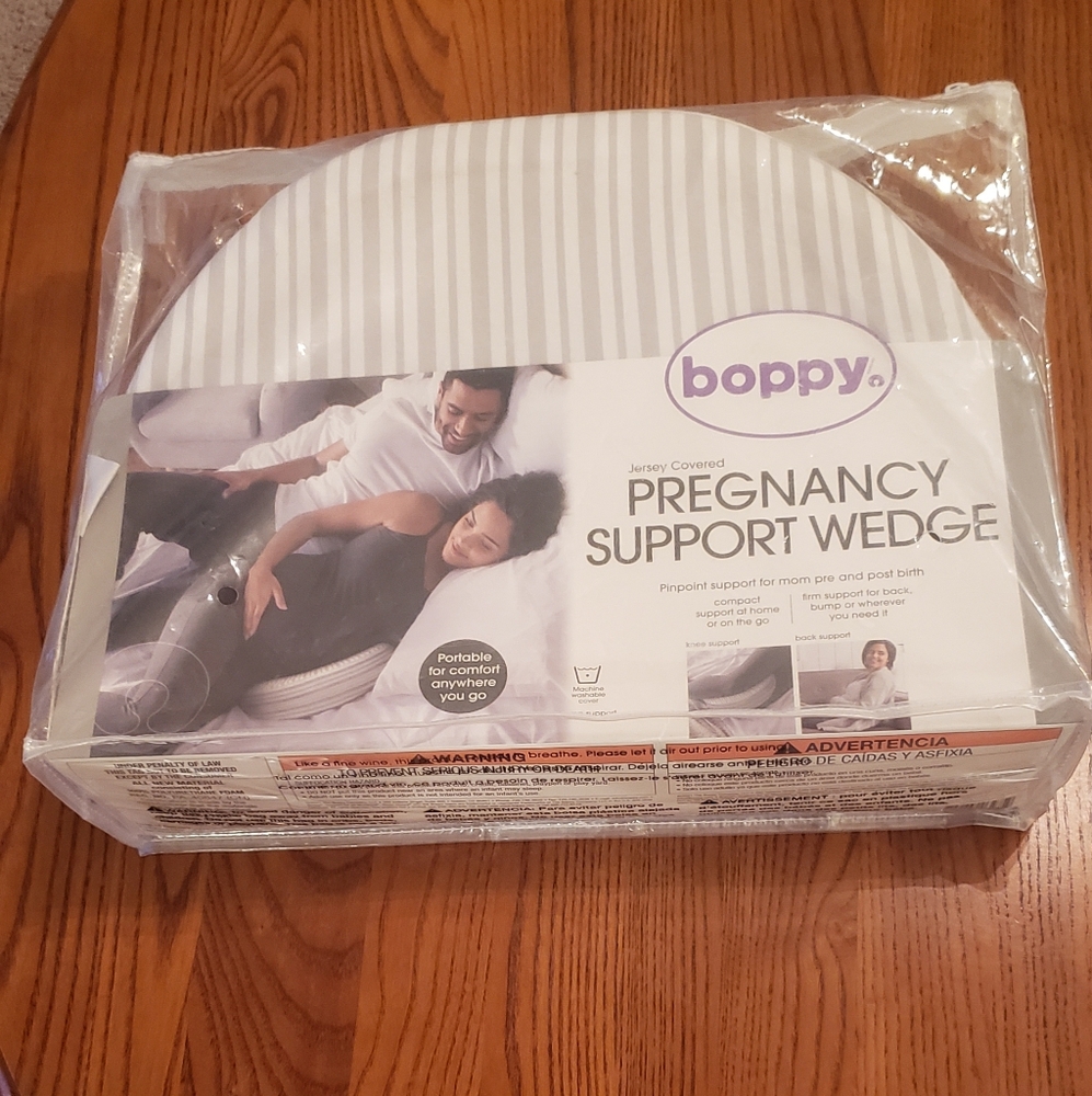Boppy support wedge